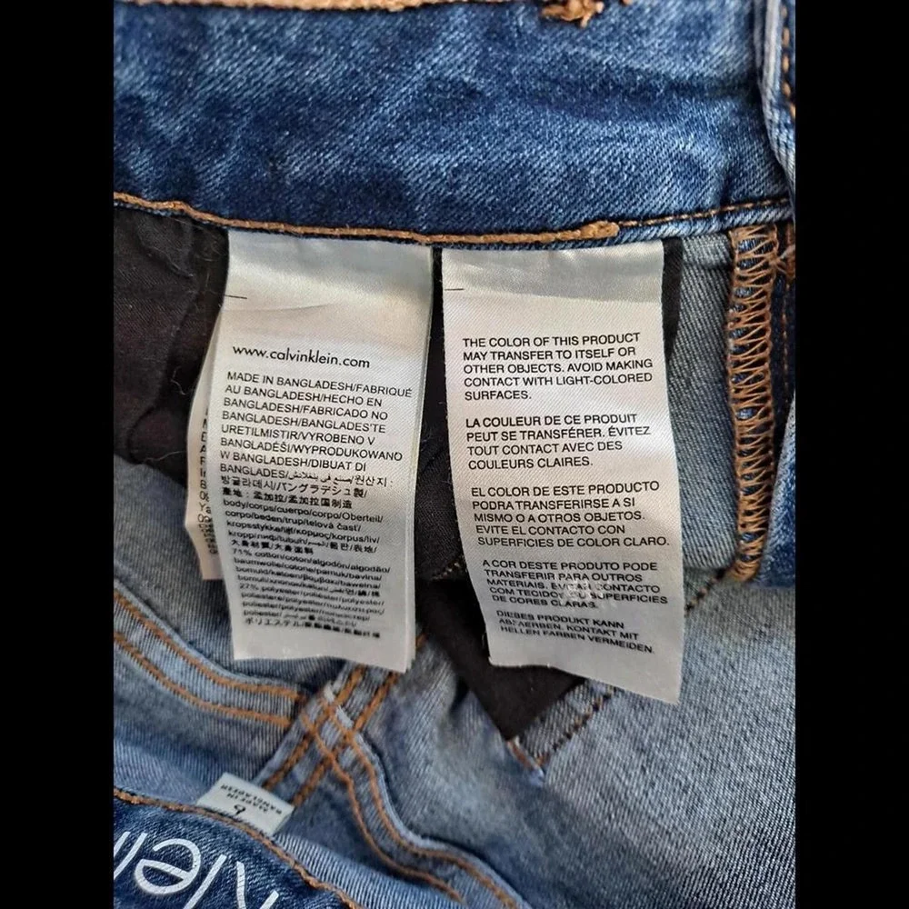 Calvin‎ Klein Jeans Bermuda Denim Shorts Size 6